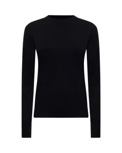 Basic long-sleeved shirt