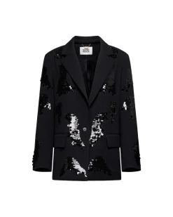 Blazer with contrasting applications