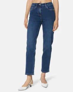 Blue jeans with straight cut