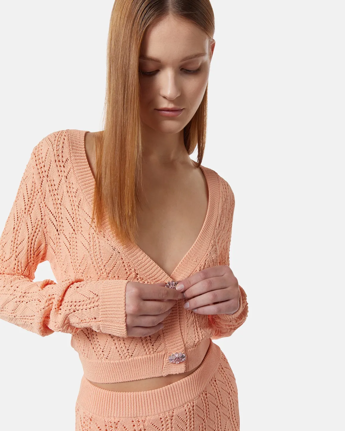 Cardigan in stitch with jewel buttons