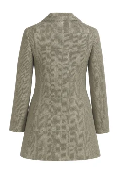 Classic single-breasted coat