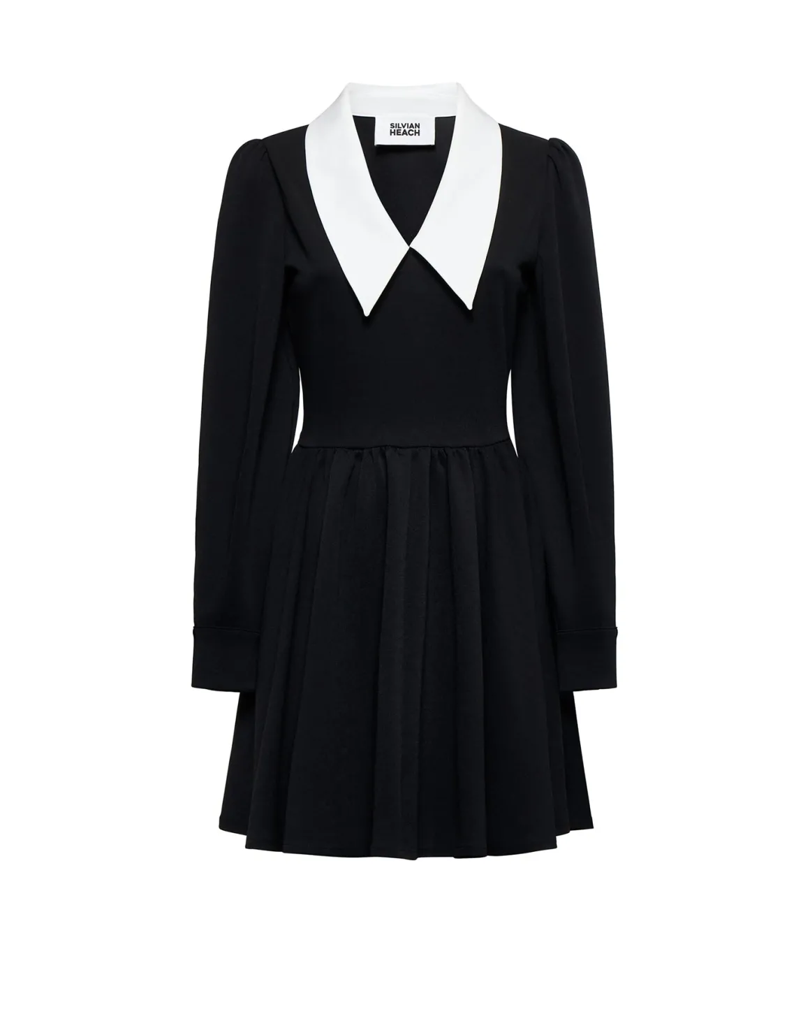 Dress with collar and wide skirt