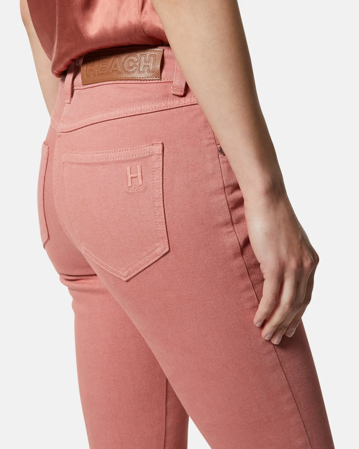 High -waisted skinny jeans