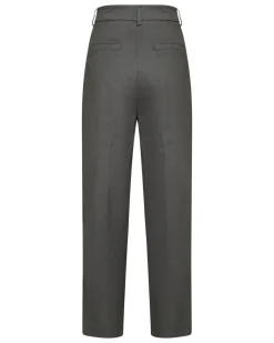 High-waisted trousers with pleats