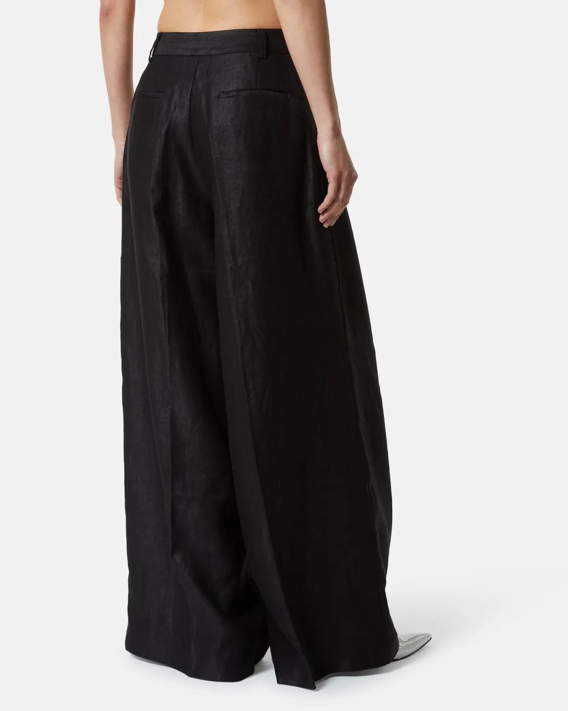 Large high -waisted trousers in linen