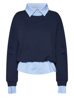 Layered sweater with a contemporary design