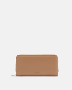 Leather wallet with zip