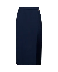 Minimalist straight skirt