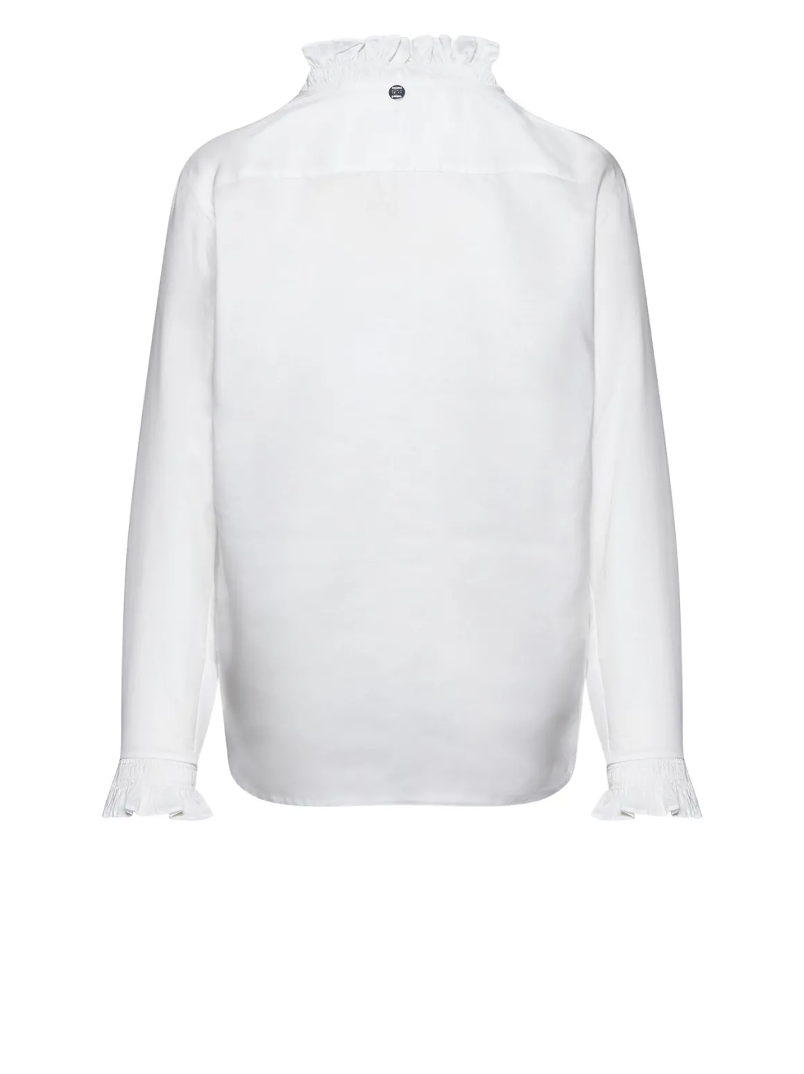 Shirt with gathered collar with an elegant charm