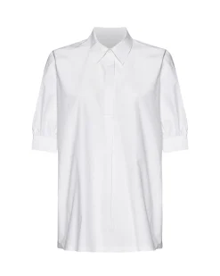 Short-sleeved shirt with an essential design