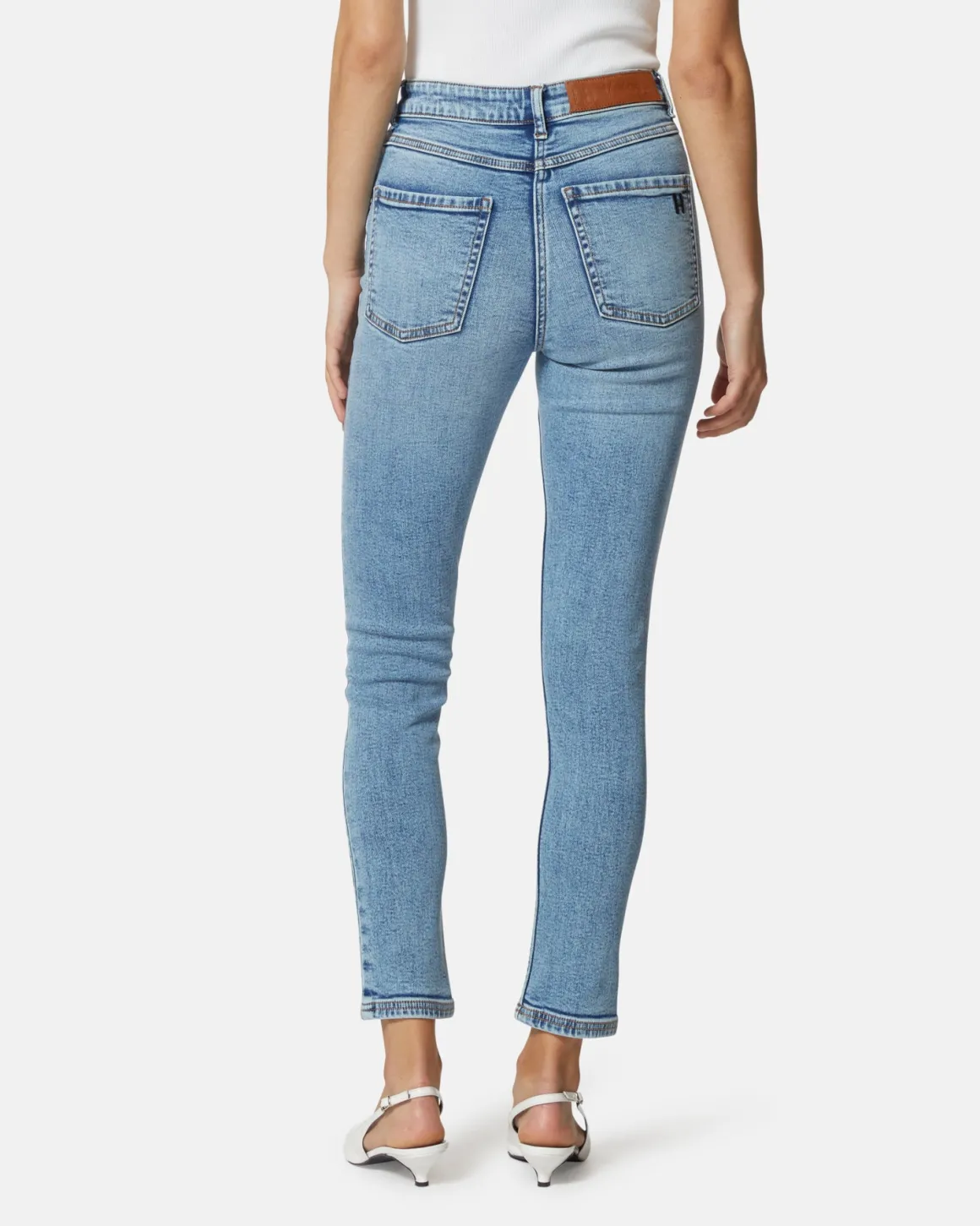 Skinny jeans in denim