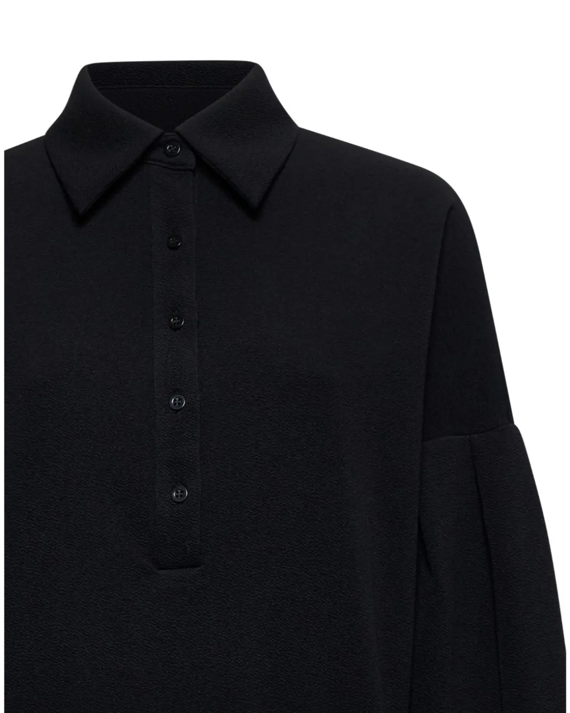 Sweater with collar