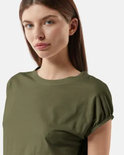 T-shirt with asymmetrical cutting