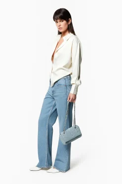 Wide leg jeans in light denim